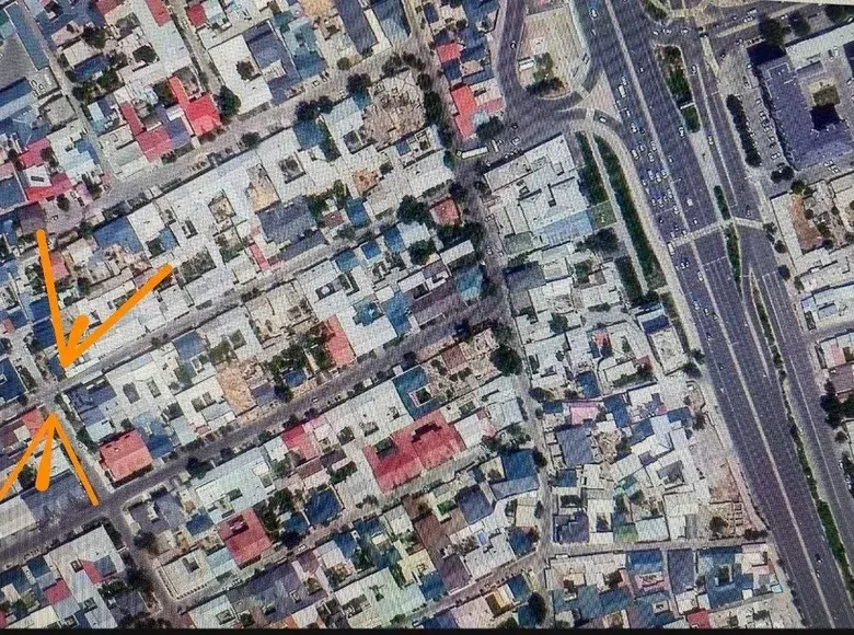 Sotiladi 4 xonali hovli uy, 100 m² — Mirobod tumani
