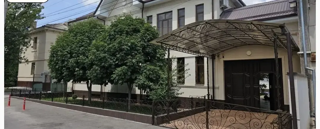 Сдаётся дом, 7 сот., 2 этажа — Мирзо-Улугбекский район