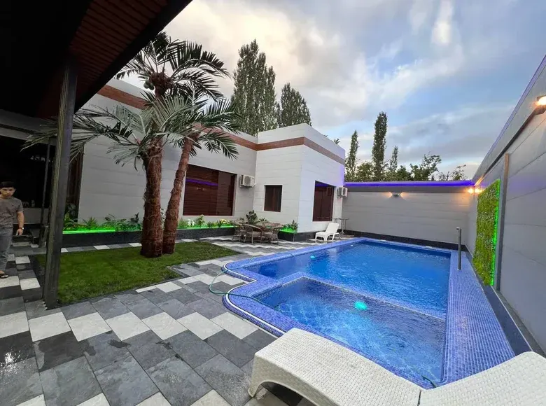 Кунлик ижарага 5 хонали квартира, 400 м², 1/1 қават — Юнусобод тумани