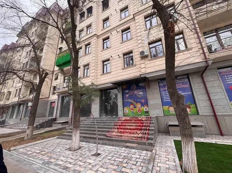 Ижарага берилади тижорат биноси, 148 м² — Олмазор тумани