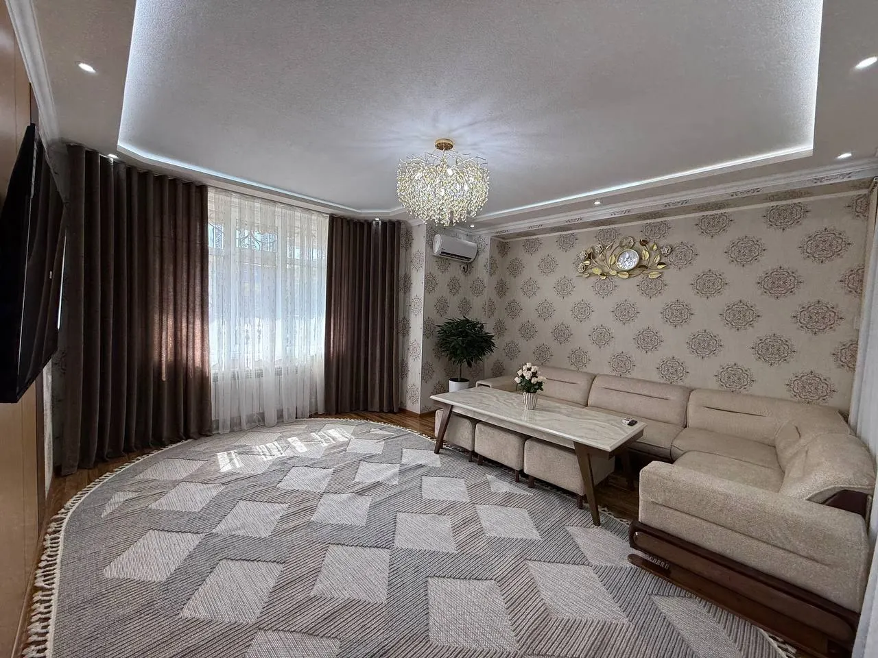 Продаётся 3-комнатная квартира, 85 м², 2/9 этаж — Самарканд