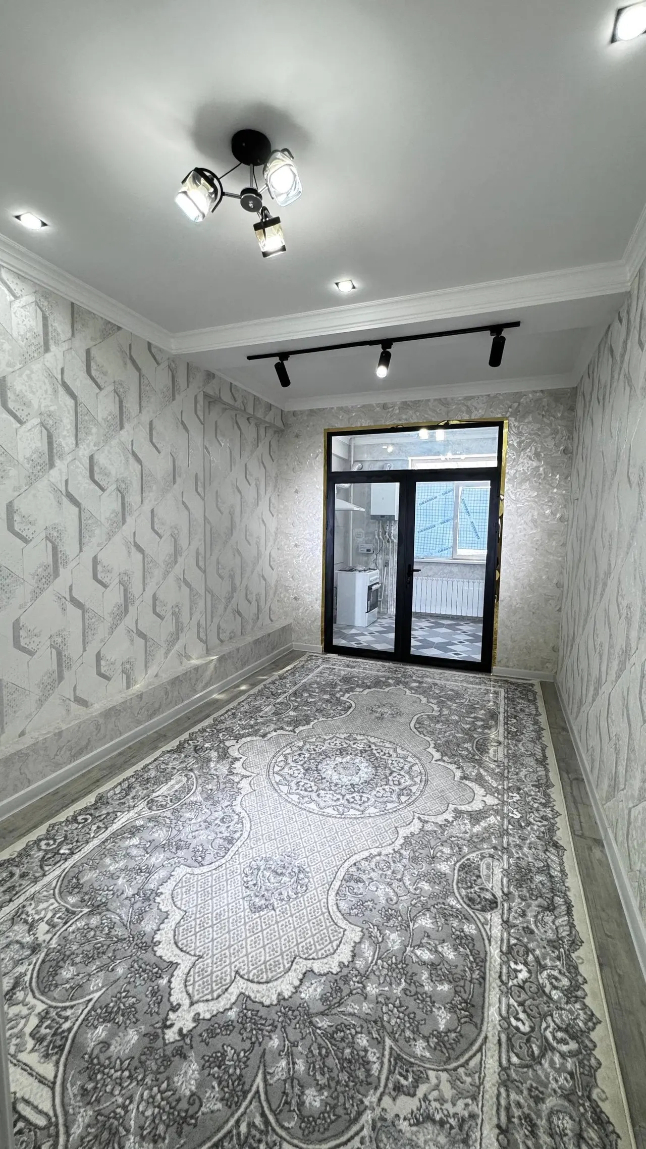 Сотилади 4 хонали квартира, 105 м², 8/11 қават — Юнусобод тумани