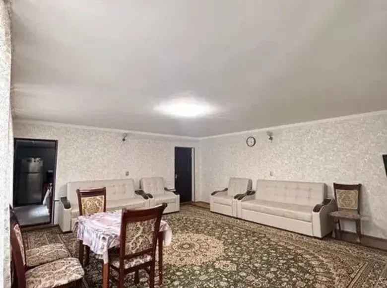 Продаётся 4-комнатный дом, 3.3 сот., 250 м² — Ташкент