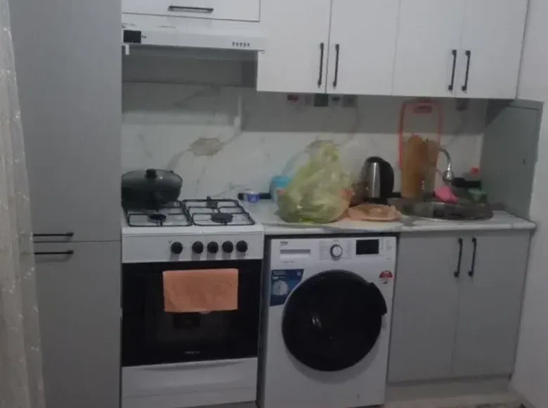 Ижарага берилади 1 хонали квартира, 40 м², 1/8 қават — Янгиҳаёт тумани