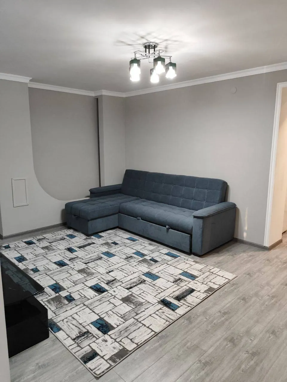 Sotiladi 2 xonali kvartira, 58 m², 2/4 qavat — Mirzo Ulugʻbek tumani
