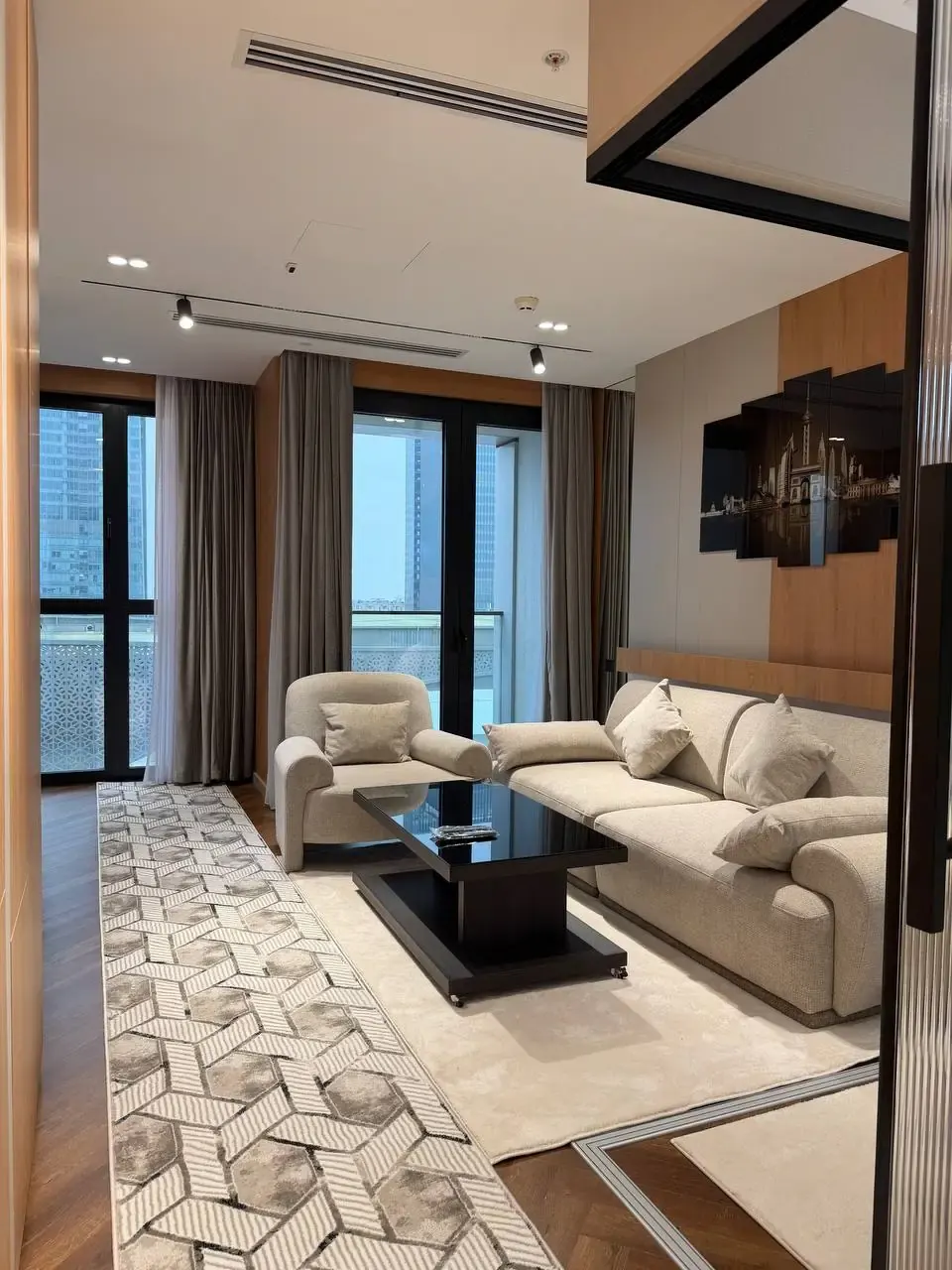 Сдаётся 1-комнатная квартира, 43 м², 6/51 этаж — Шайхантахурский район