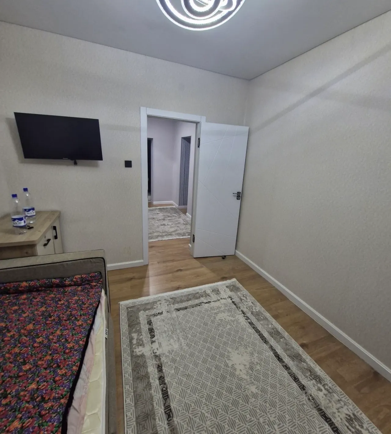 Ижарага берилади 5 хонали квартира, 120 м², 2/8 қават — Шайхонтоҳур тумани