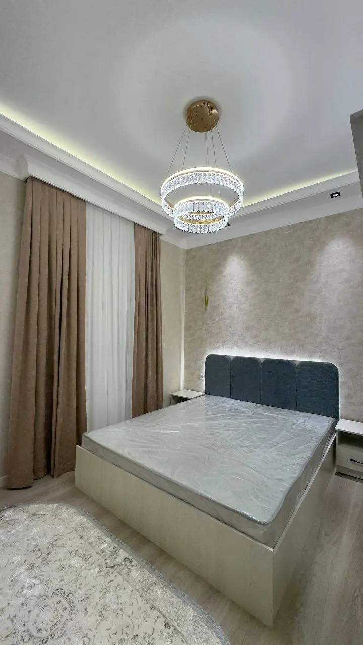 Продаётся 2-комнатная квартира, 54 м², 8/10 этаж — Юнусабадский район