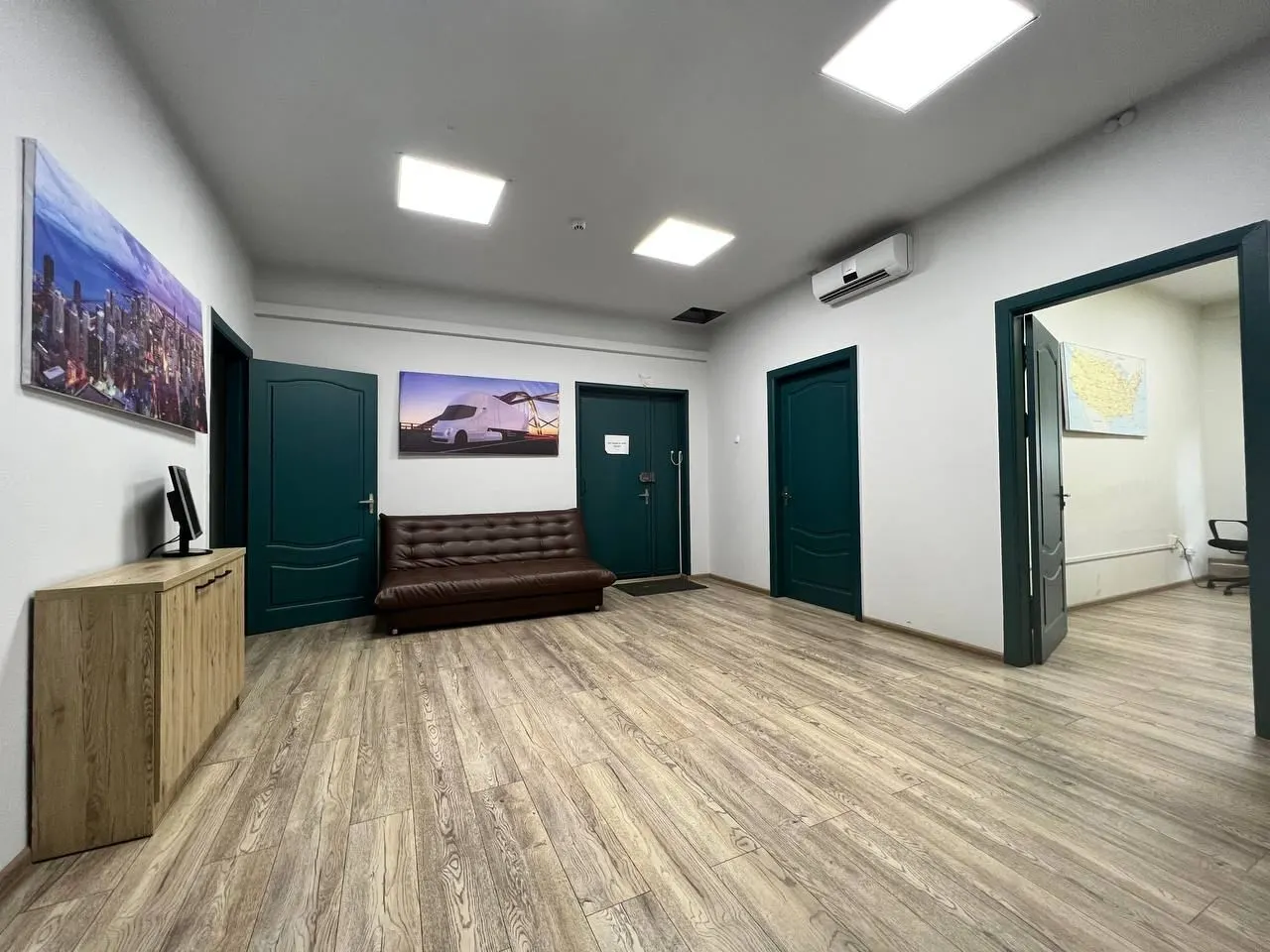 Сдаётся офис, 313 м², 2/2 этаж — Мирзо-Улугбекский район