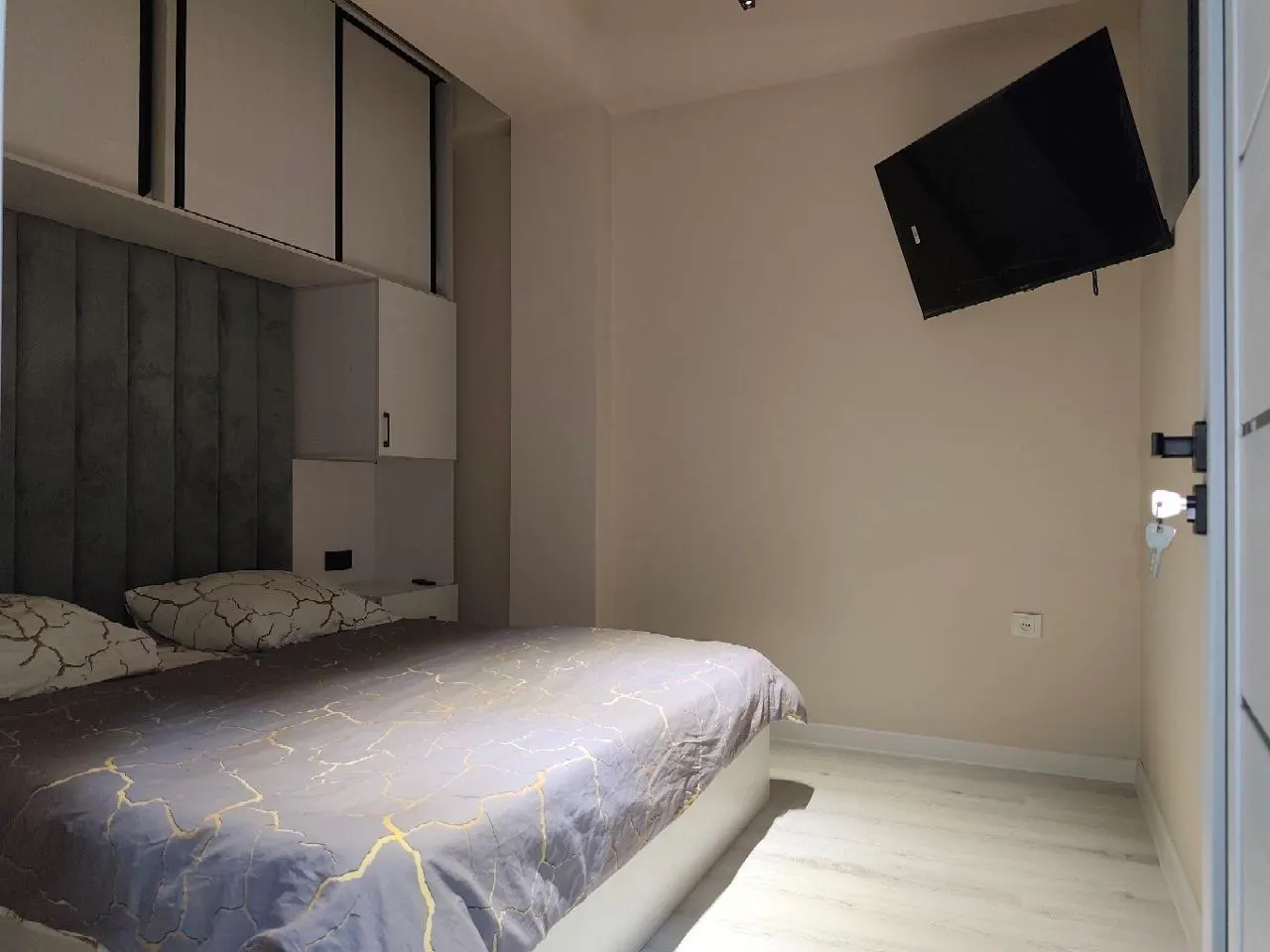 Ижарага берилади 2 хонали квартира, 42 м², 1/6 қават — Яшнобод тумани