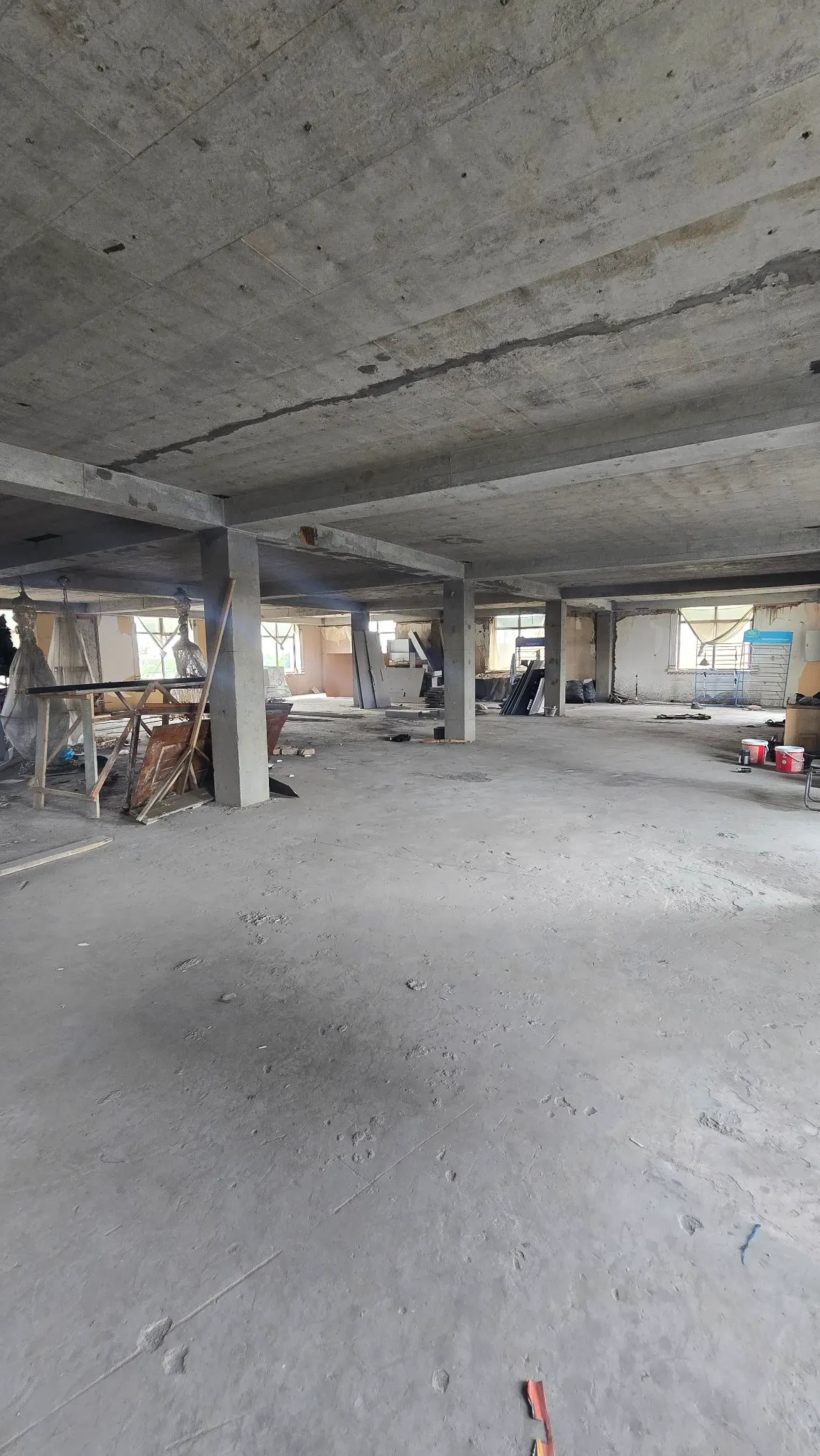 Ijaraga beriladi tijorat binosi, 900 m² — Yakkasaroy tumani