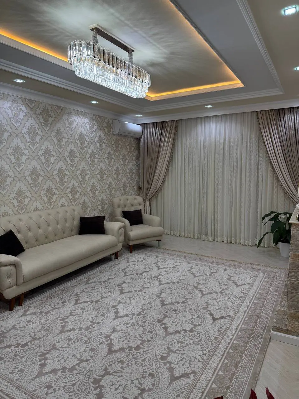 Сотилади 4 хонали квартира, 132 м², 4/4 қават — Чилонзор тумани