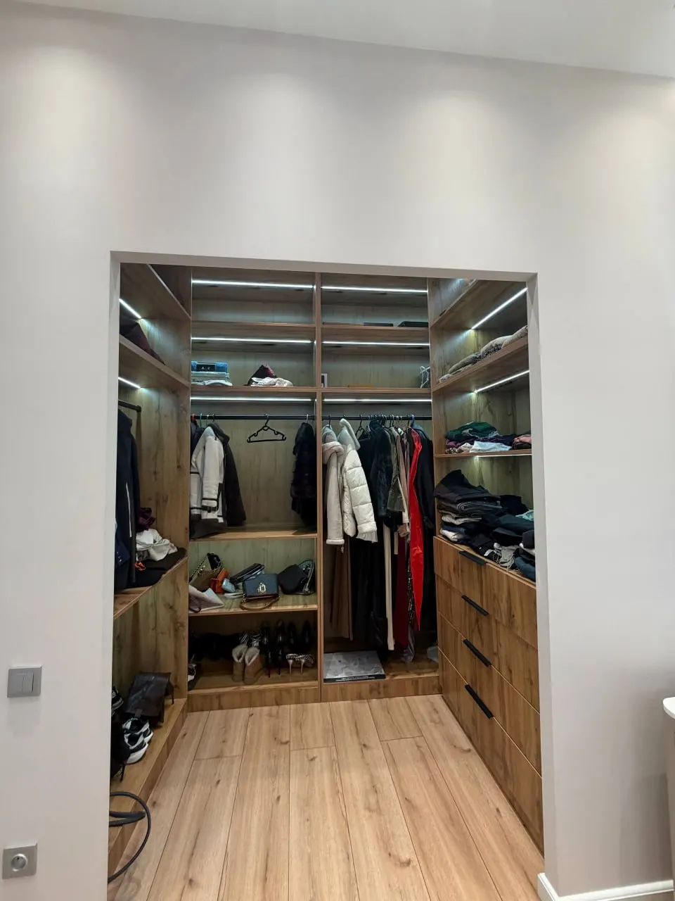 Сдаётся 2-комнатная квартира, 71 м², 3/8 этаж — Мирзо-Улугбекский район