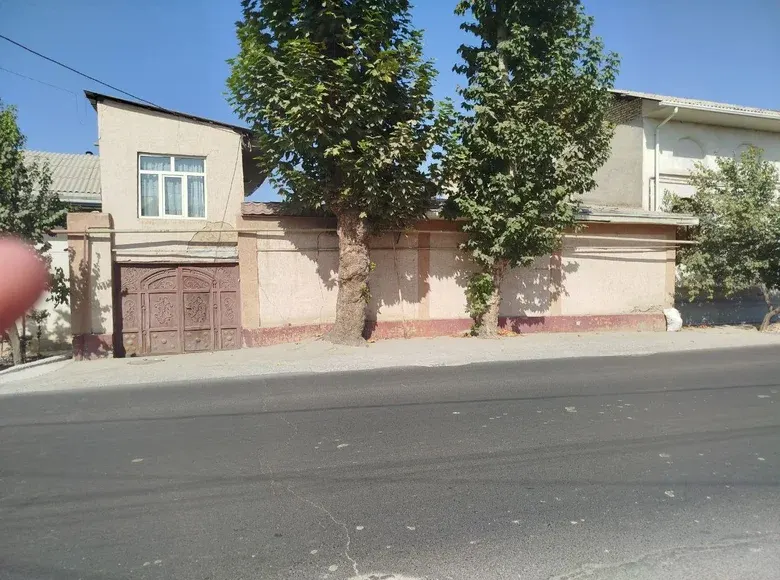 Сотилади 8 хонали квартира, 234 м² — Яшнобод тумани