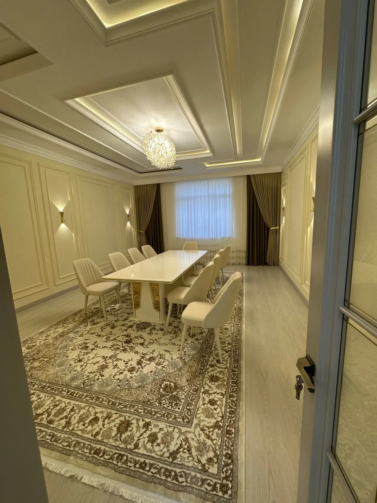 Ijaraga beriladi 8 xonali hovli uy, 6 sotix — Yunusobod tumani