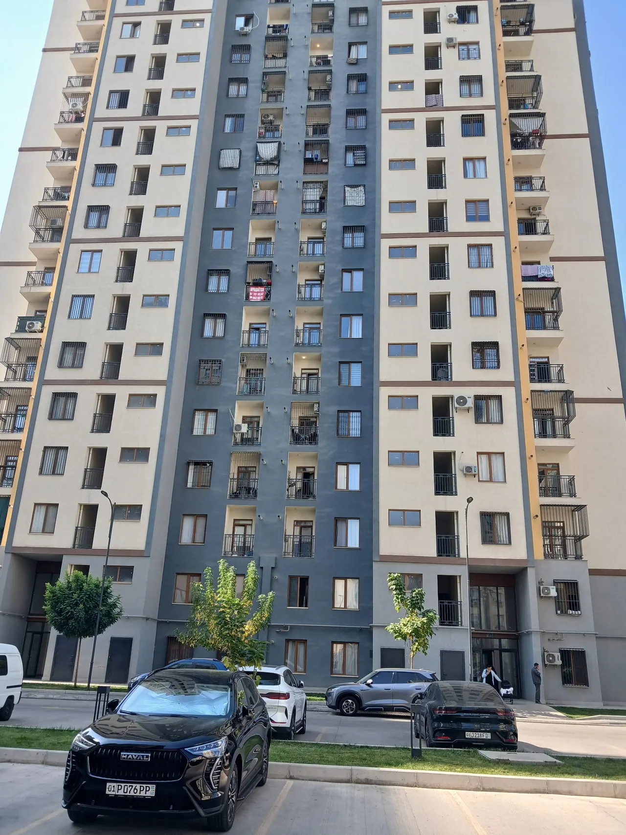 Продаётся 2-комнатная квартира, 52 м², 8/16 этаж — Юнусабадский район