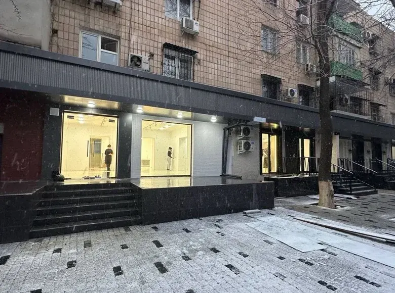 Сотилади тижорат биноси, 100 м² — Миробод тумани