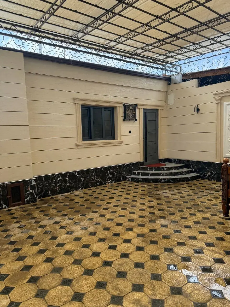 Sotiladi 3 xonali hovli uy, 2,6 sotix, 1 qavatli — Chilonzor tumani