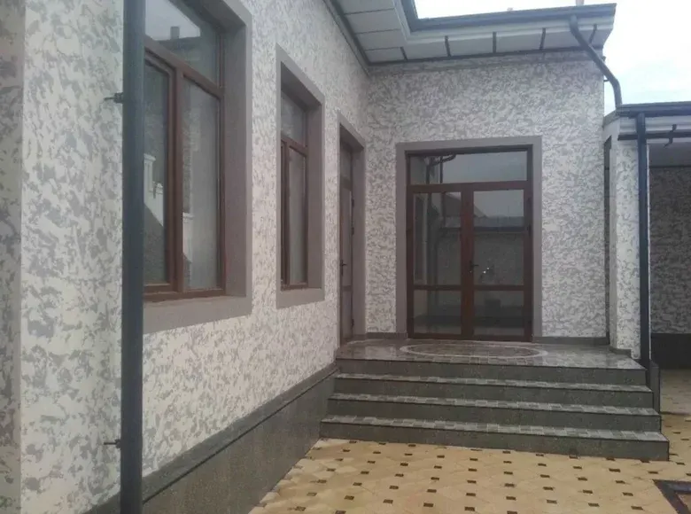 Сотилади 5 хонали ҳовли уй, 2.5 сотих, 250 м² — Тошкент шаҳри