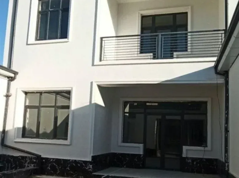 Продаётся 6-комнатный дом, 1.8 сот., 200 м² — Сергелийский район