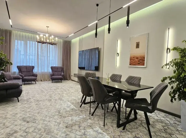 Сотилади 4 хонали квартира, 133 м², 12/12 қават — Миробод тумани