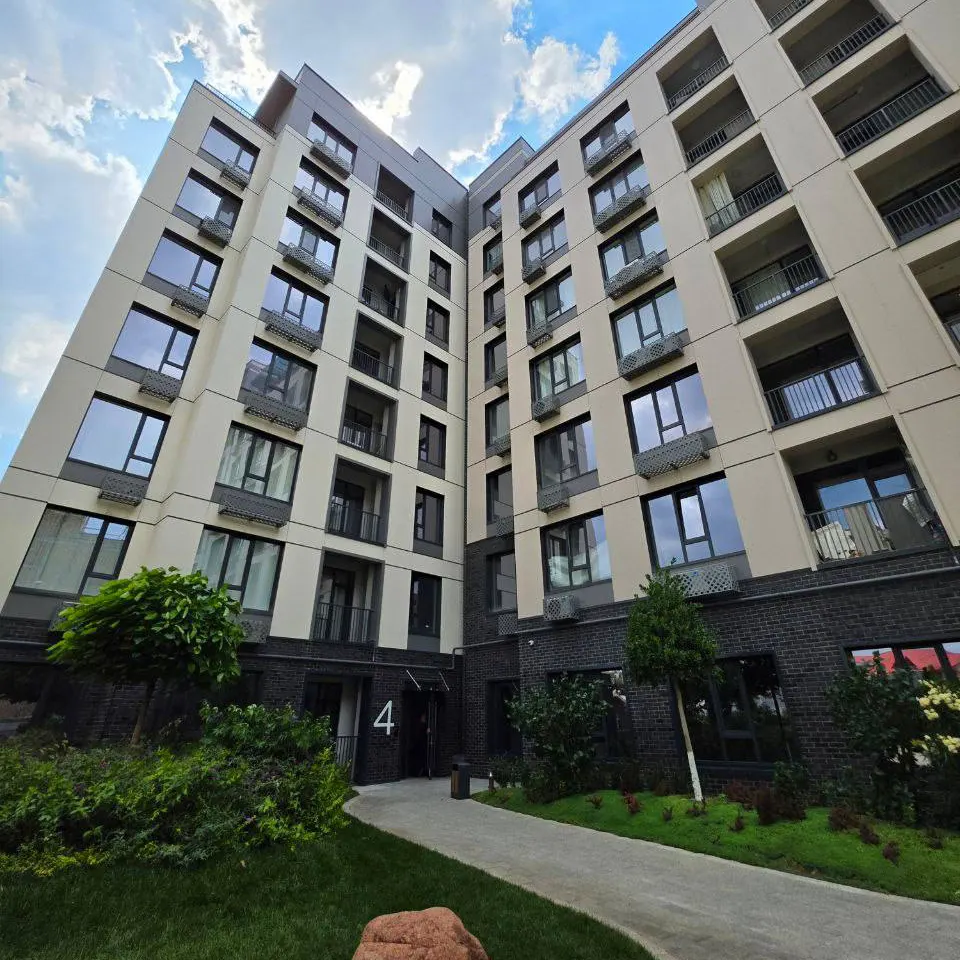 Sotiladi 3 xonali kvartira, 63 m², 3/8 qavat — Mirzo Ulugʻbek tumani