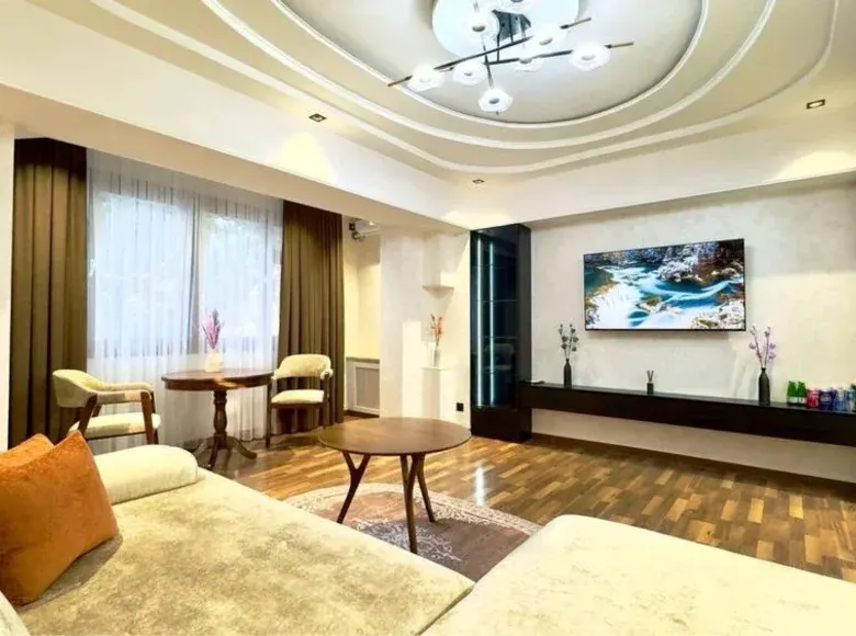 Sotiladi 2 xonali kvartira, 56 m², 5/9 qavat — Mirobod tumani