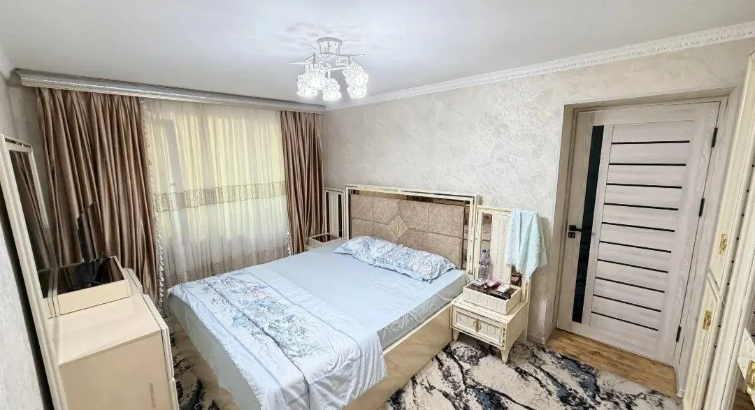 Продаётся 1-комнатная квартира, 28 м², 1/4 этаж — Чиланзарский район