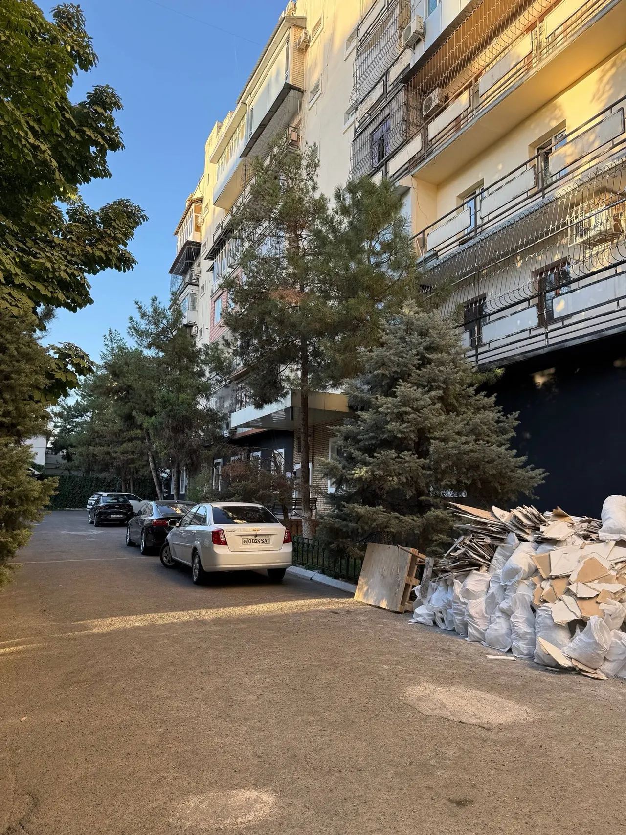 Сдаётся 3-комнатная квартира, 110 м², 2/8 этаж — Шайхантахурский район