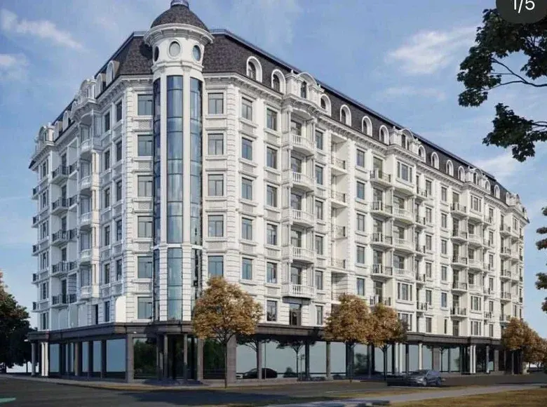 Сотилади 4 хонали квартира, 121 м², 4/8 қават — Мирзо Улуғбек тумани