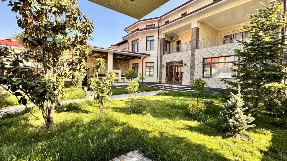 Ижарага берилади 6 хонали ҳовли уй, 8 сотих, 800 м², 2 қаватли — Мирзо Улуғбек тумани