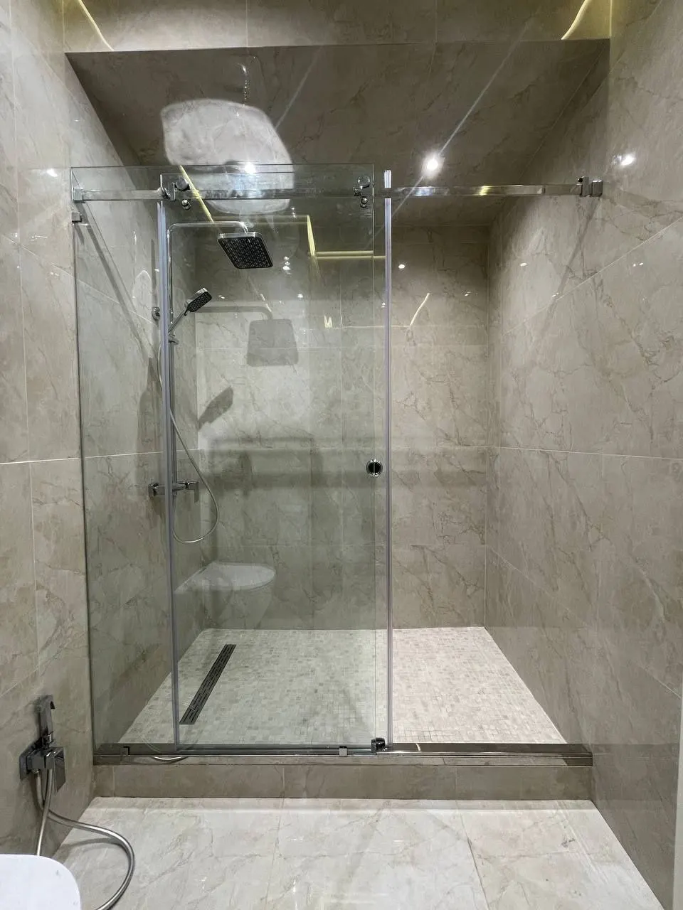 Sotiladi 3 xonali kvartira, 106 m², 10/12 qavat — Mirobod tumani