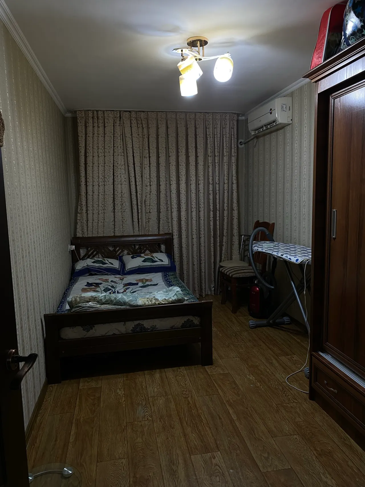 Сотилади 2 хонали квартира, 58 м², 1/5 қават — Яшнобод тумани