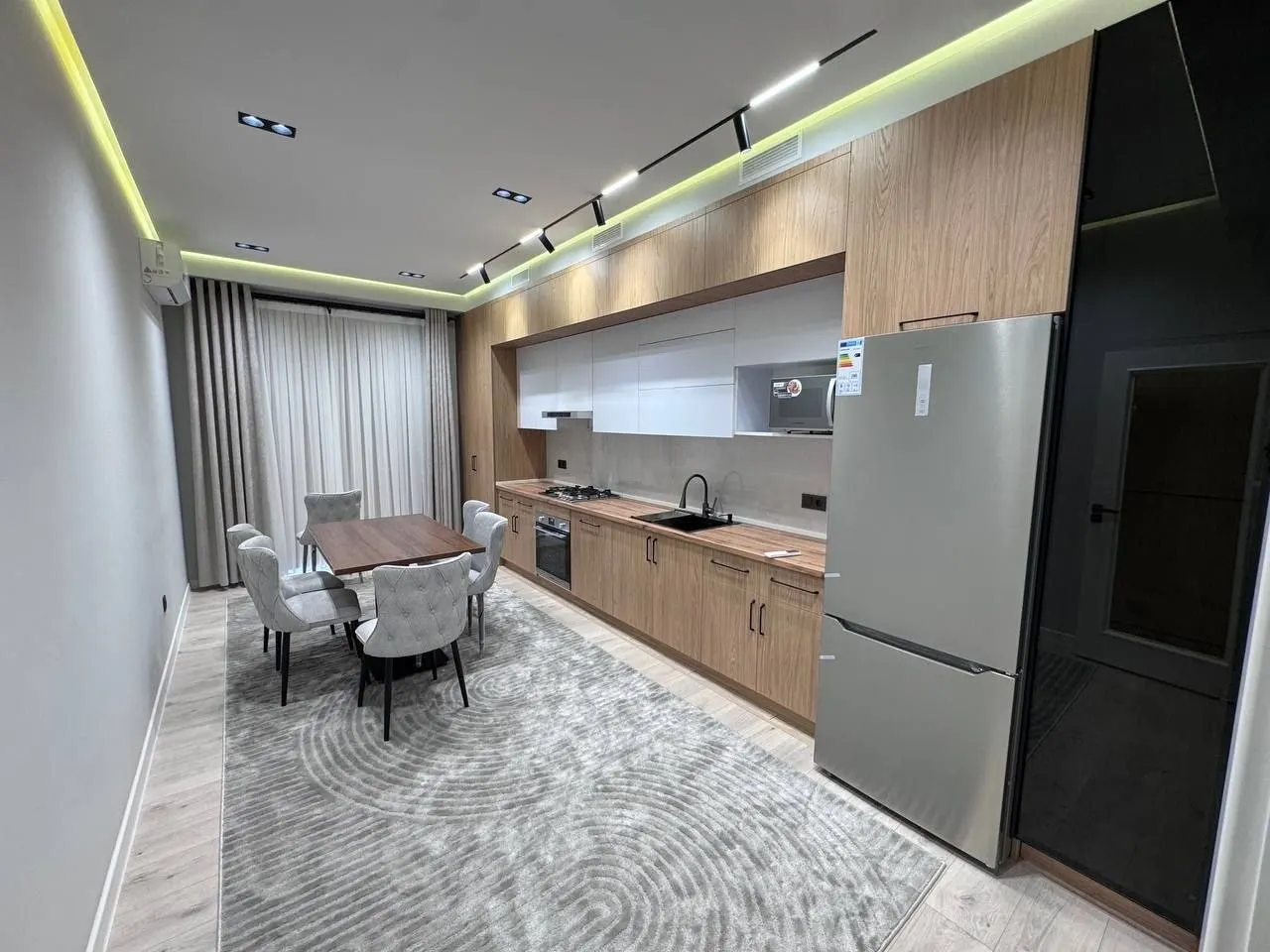 Sotiladi 3 xonali kvartira, 138 m², 7/12 qavat — Yakkasaroy tumani