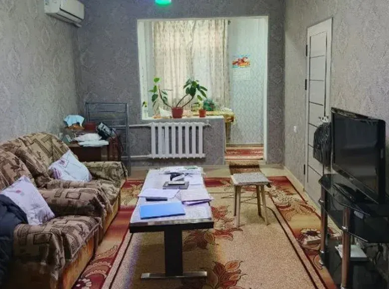 Сотилади 2 хонали квартира, 54 м², 4/4 қават — Яшнобод тумани