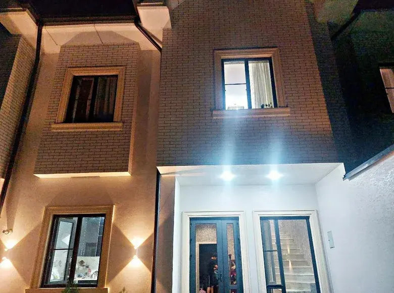 Продаётся 5-комнатный дом, 1.4 сот., 140 м² — Чиланзарский район