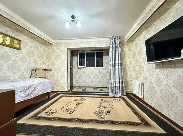 Продаётся 2-комнатная квартира, 29 м², 3/4 этаж — Юнусабадский район