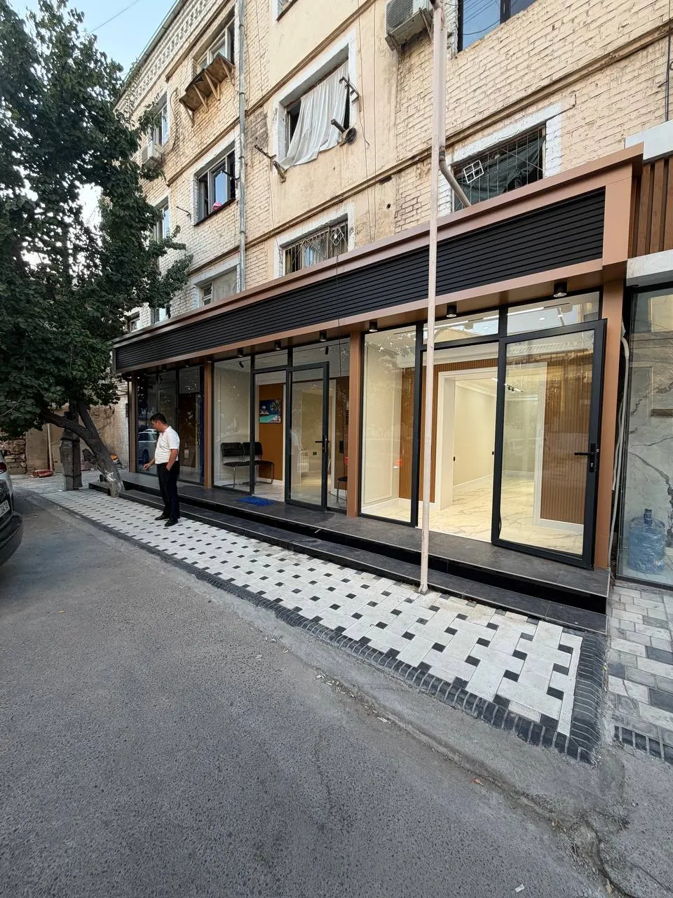 Сотилади тижорат биноси, 20 м², 1/4 қават — Яккасарой тумани