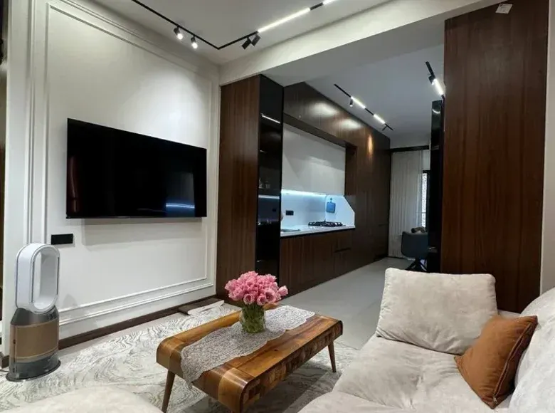Sotiladi 3 xonali kvartira, 80 m², 2/14 qavat — Yunusobod tumani