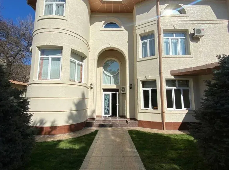Сдаётся 7-комнатный дом, 530 м² — Яккасарайский район