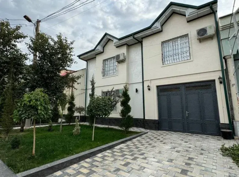 Sotiladi hovli uy, 250 m² — Toshkent shahri