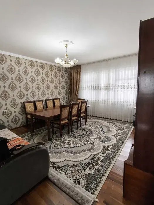 Сотилади 3 хонали квартира, 75 м², 7/9 қават — Миробод тумани