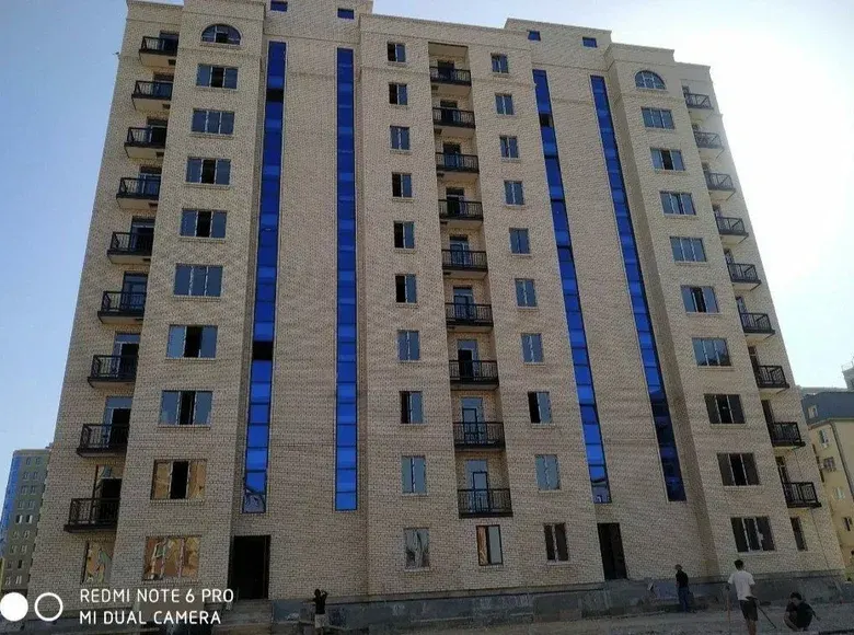 Сотилади 2 хонали квартира, 53 м², 1/10 қават — Тошкент шаҳри