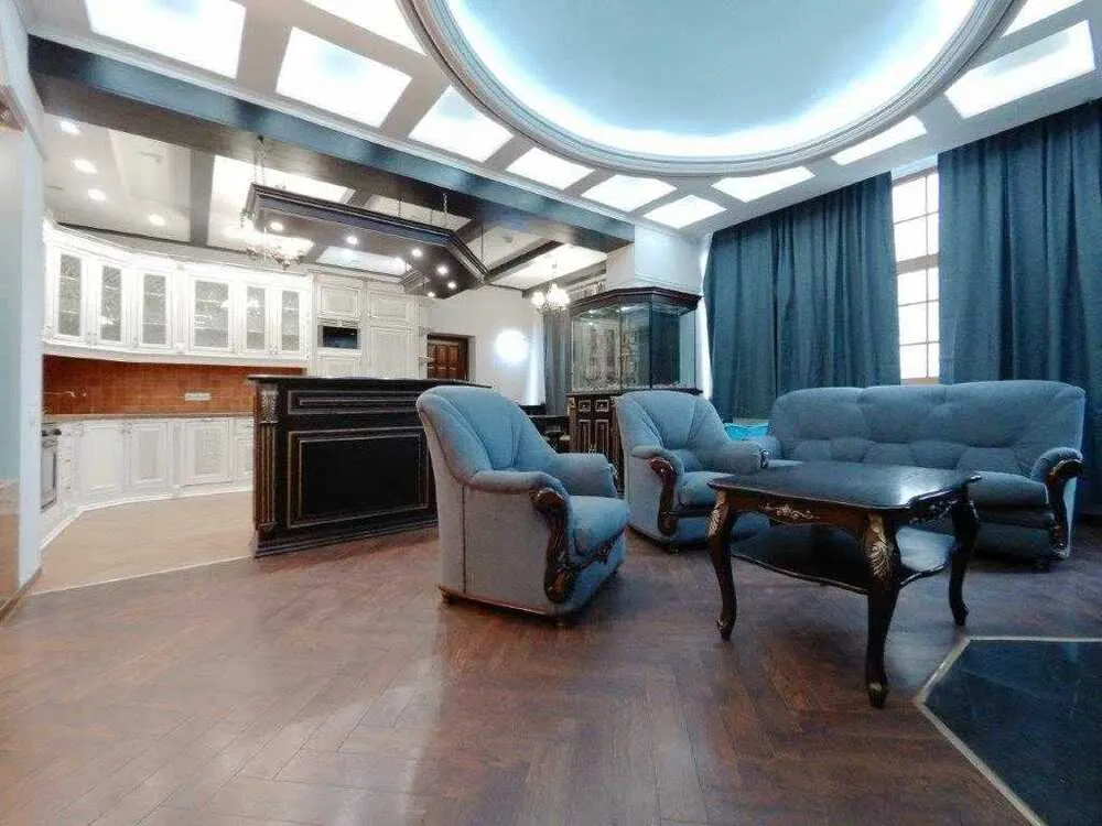 Ижарага берилади 3 хонали квартира, 100 м², 6/7 қават — Яккасарой тумани