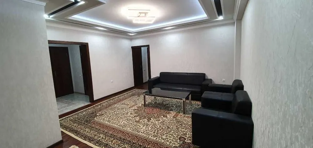 Ijaraga beriladi 3 xonali kvartira, 70 m², 3/4 qavat — Yakkasaroy tumani