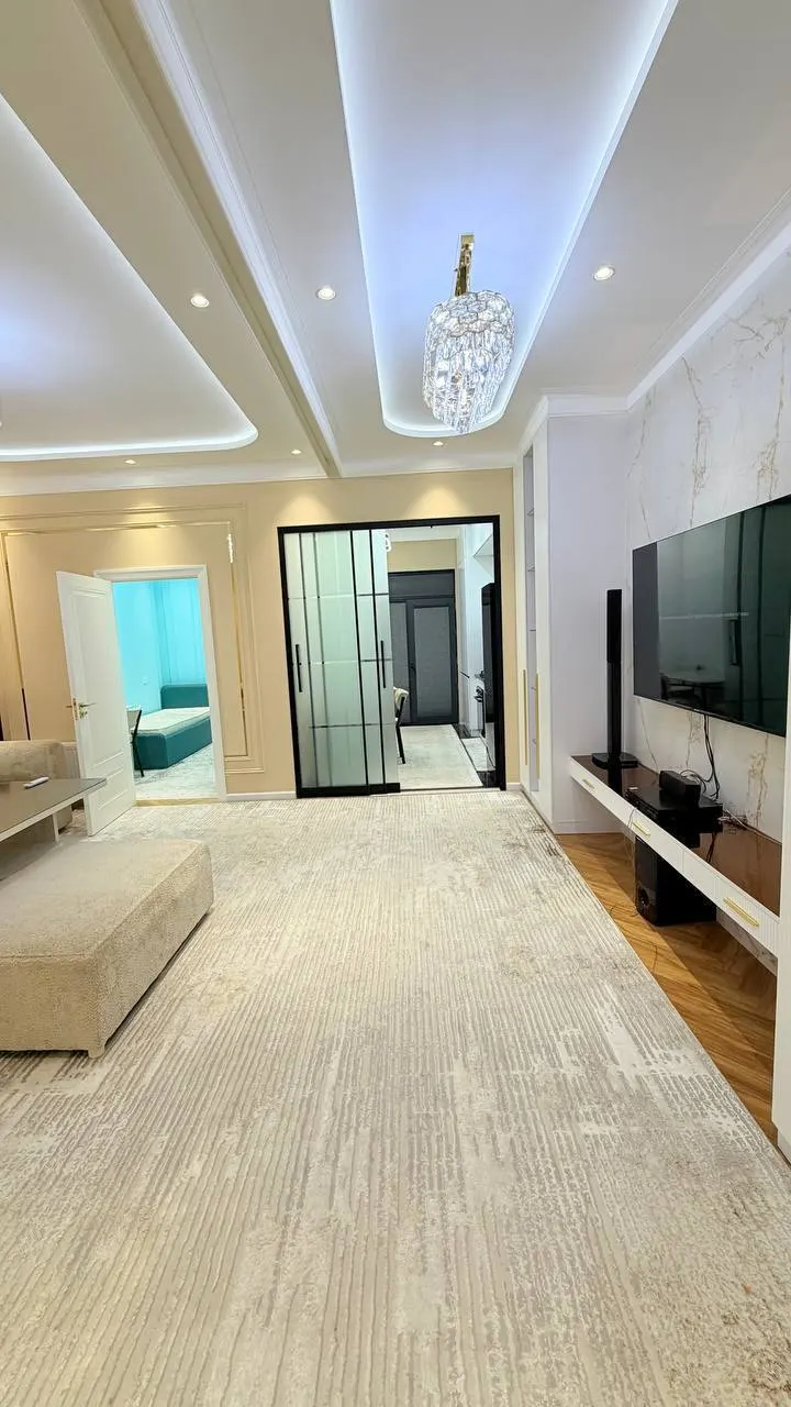 Sotiladi 3 xonali kvartira, 80 m², 9/12 qavat — Shayxontohur tumani