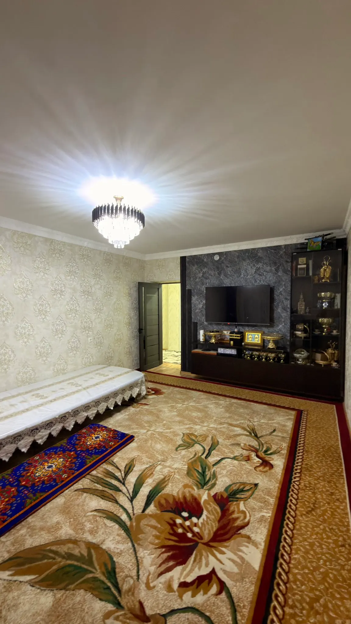 Сотилади 2 хонали квартира, 83.2 м², 1/4 қават — Олмазор тумани
