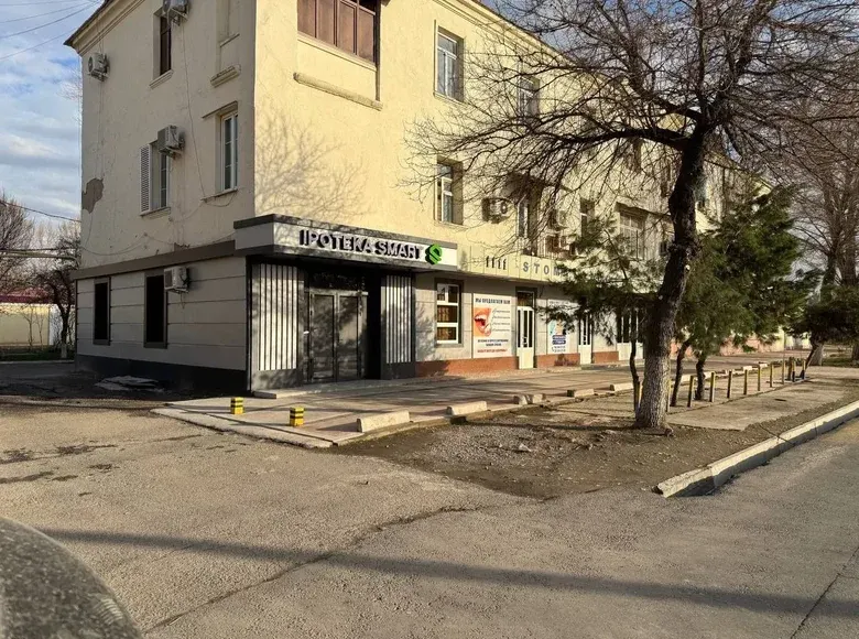 Сотилади тижорат биноси, 72 м² — Олтинкўл тумани