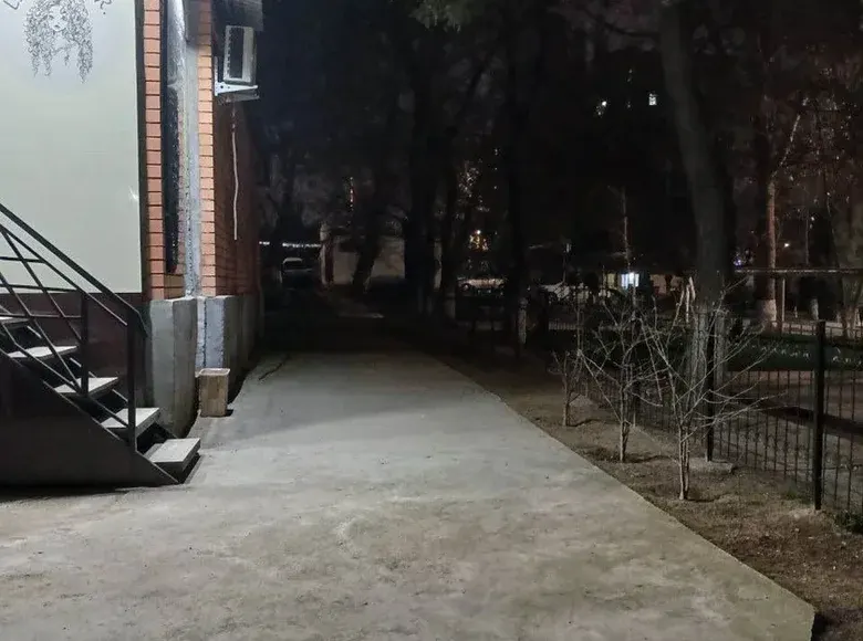 Продаётся коммерческое помещение, 59 м², 1/4 этаж — Юнусабадский район