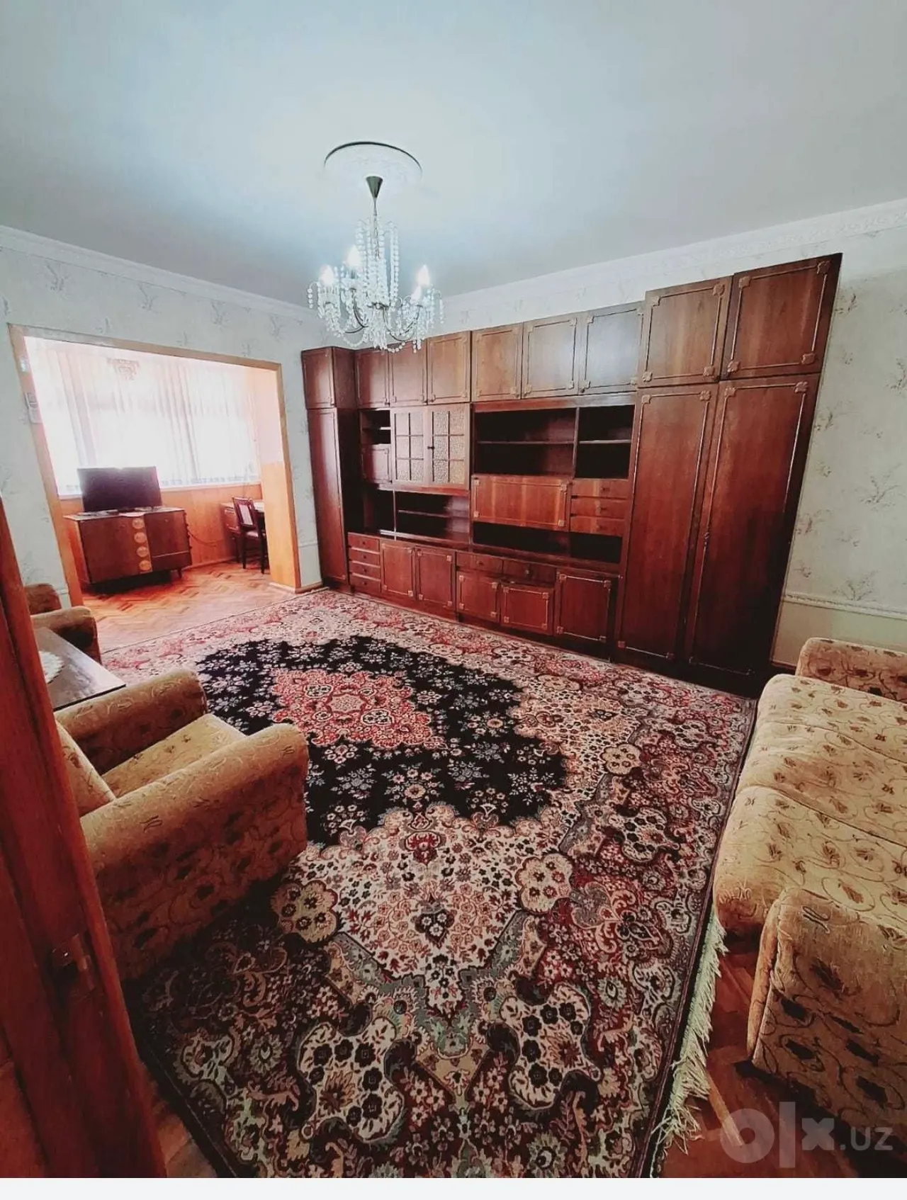 Сдаётся 4-комнатная квартира, 120 м², 4/10 этаж — Алмазарский район